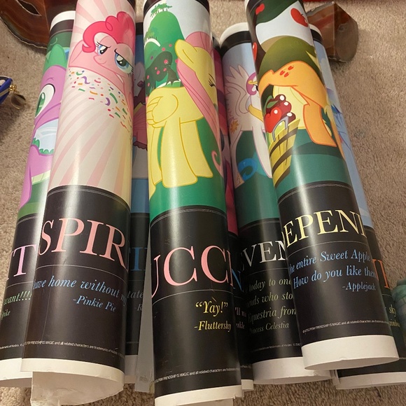 My Little Pony: San Diego Comic Con 2011 Motivational Posters Set of 8 VERY RARE - Picture 13 of 13
